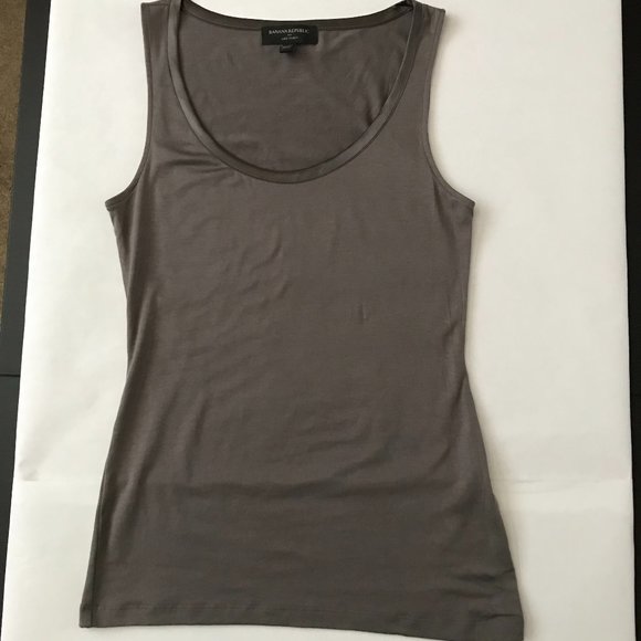 TWO Banana Republic "Luxe Touch" Satin Lined Scoop Neck Tank Gray XS and Black S - Picture 12 of 13